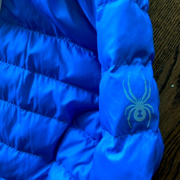 Spyder Kids XL (18) ski coat - hardly work - bought for ski trip to CO - Picture 5 of 6